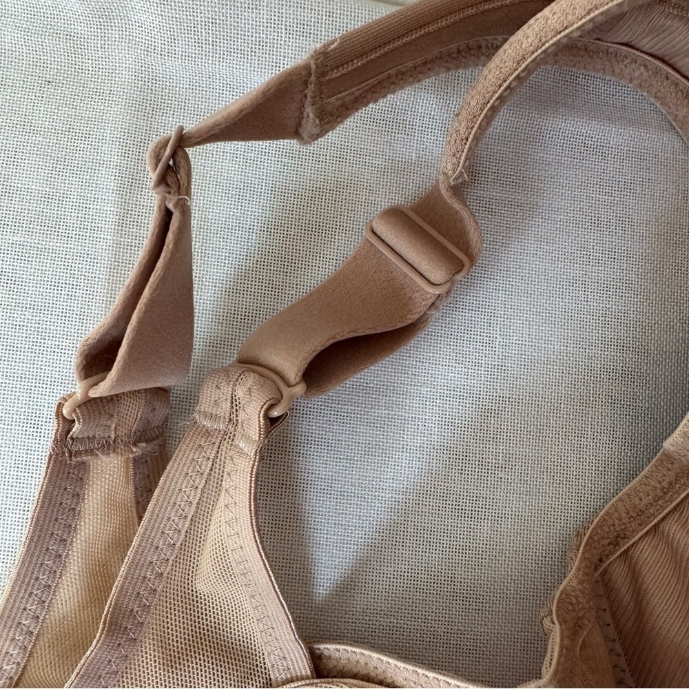 Glamorize 38E Women's Tan Bra No Underwire 0057 - Picture 11 of 16